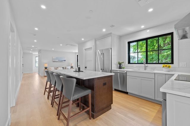 16 Curtis St 1, Somerville, MA 02144