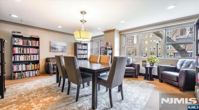6600 Boulevard East 15D, West New York, NJ 07093