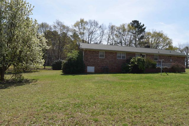 151 Lynn Drive, Wellford, SC 29385