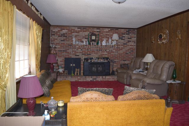 151 Lynn Drive, Wellford, SC 29385