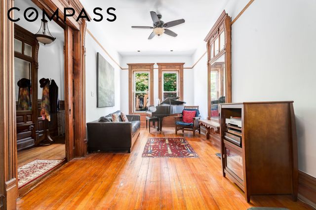 207 Edgecombe Avenue, New York City, NY 10030