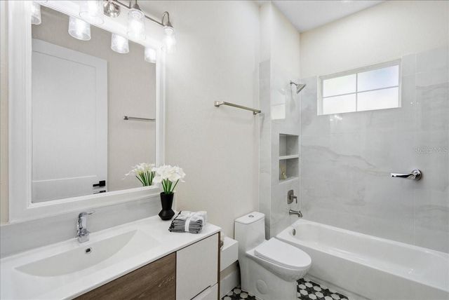 62 WHITTINGTON DRIVE, Palm Coast, FL 32164