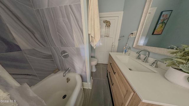 29 Dove Street, Albany, NY 12210