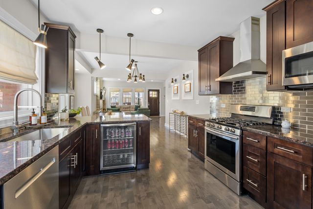 10459 S Troy Street, Chicago, IL 60655