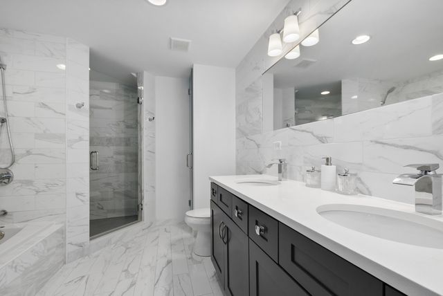 10459 S Troy Street, Chicago, IL 60655