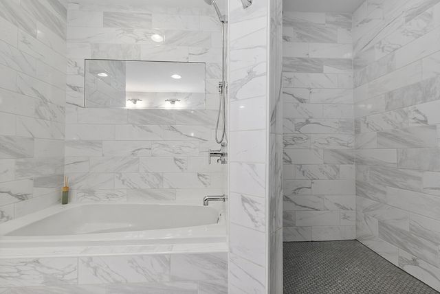 10459 S Troy Street, Chicago, IL 60655