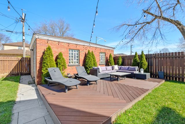 10459 S Troy Street, Chicago, IL 60655