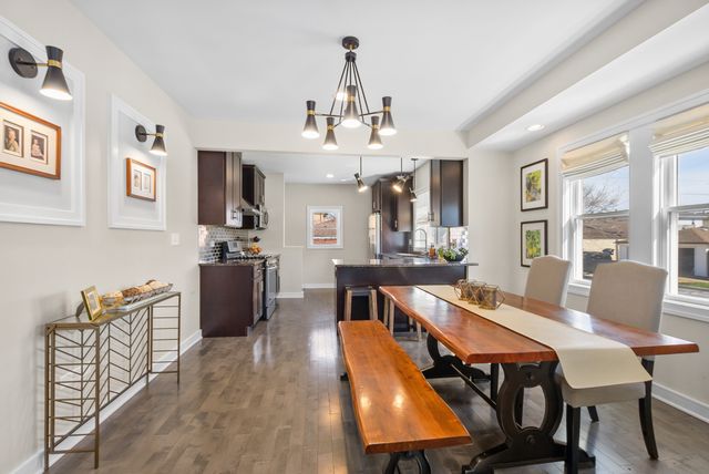 10459 S Troy Street, Chicago, IL 60655