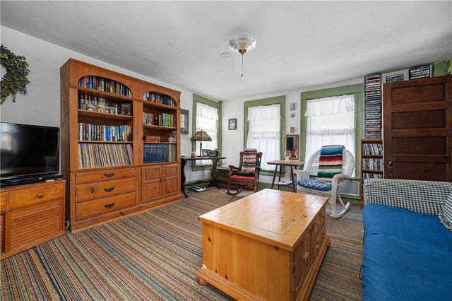 540 Greenville Road, North Smithfield, RI 02896