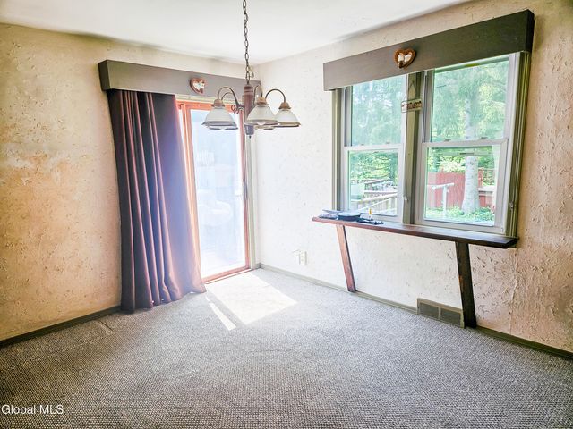 107 Skyway Drive, Glenville, NY 12302