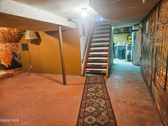 107 Skyway Drive, Glenville, NY 12302