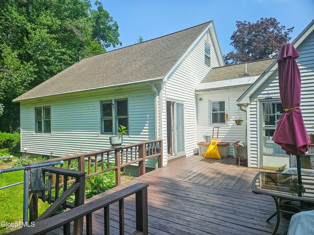 107 Skyway Drive, Glenville, NY 12302