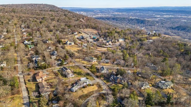 1500 Wood Nymph Trail, Lookout Mountain, GA 30750