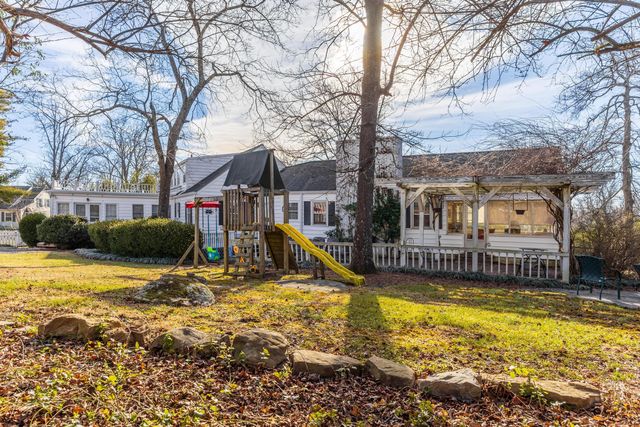 1500 Wood Nymph Trail, Lookout Mountain, GA 30750