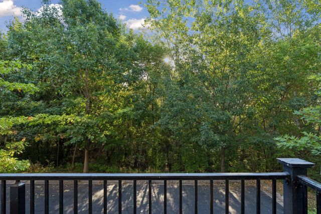 4765 Victor Path 9, Hugo, MN 55038