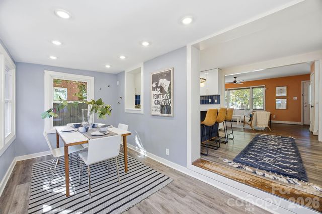 1941 Bentley Place, Charlotte, NC 28205