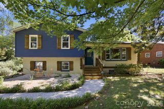 1941 Bentley Place, Charlotte, NC 28205