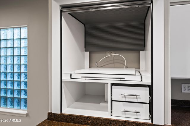 5021 E WALTANN Lane, Scottsdale, AZ 85254