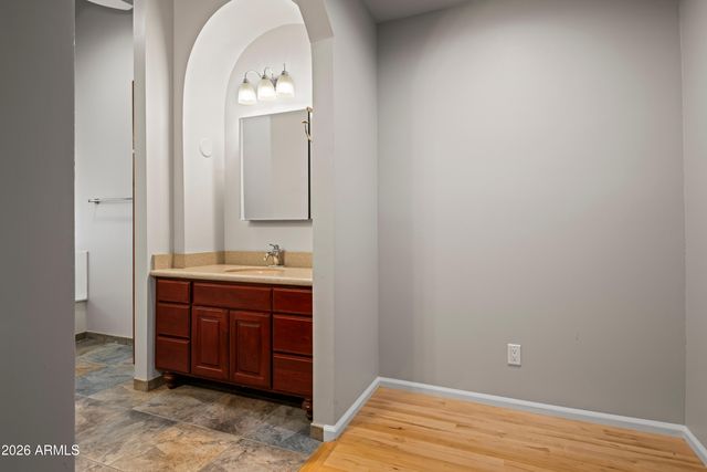 5021 E WALTANN Lane, Scottsdale, AZ 85254