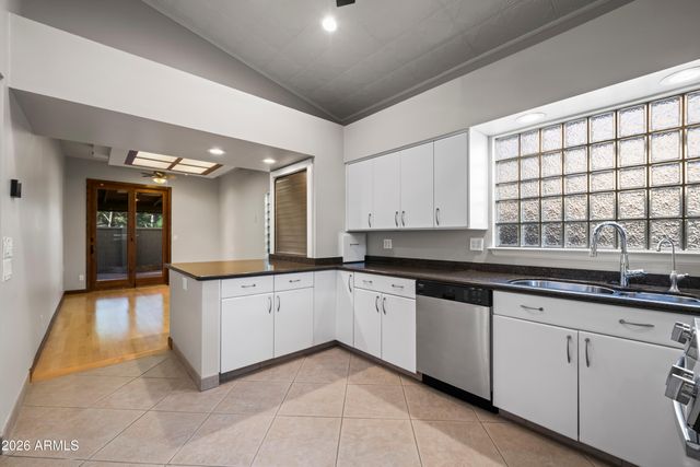 5021 E WALTANN Lane, Scottsdale, AZ 85254