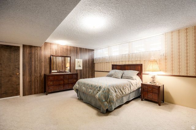 881 E HILLCREST DR, Springville, UT 84663