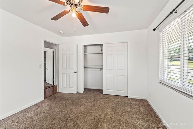 1805 Kathy Lane, Miamisburg, OH 45342