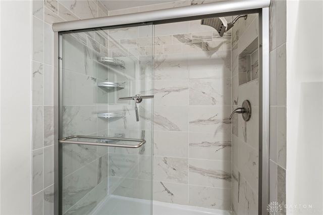 1805 Kathy Lane, Miamisburg, OH 45342