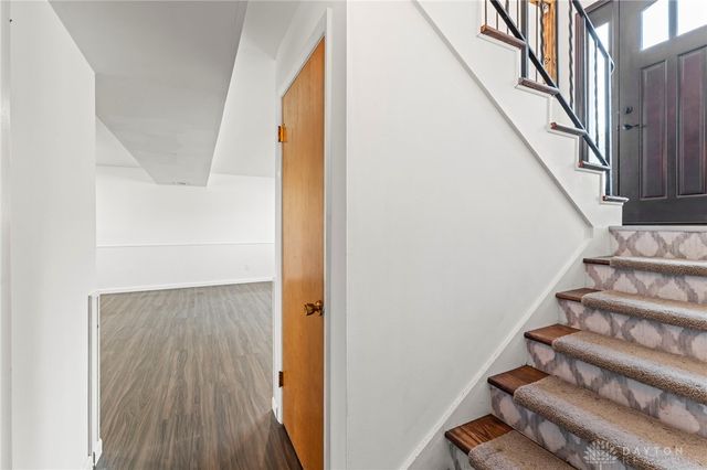 1805 Kathy Lane, Miamisburg, OH 45342