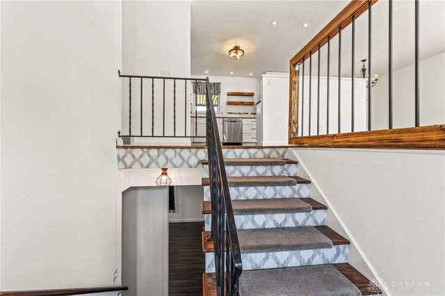 1805 Kathy Lane, Miamisburg, OH 45342