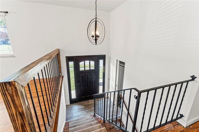 1805 Kathy Lane, Miamisburg, OH 45342