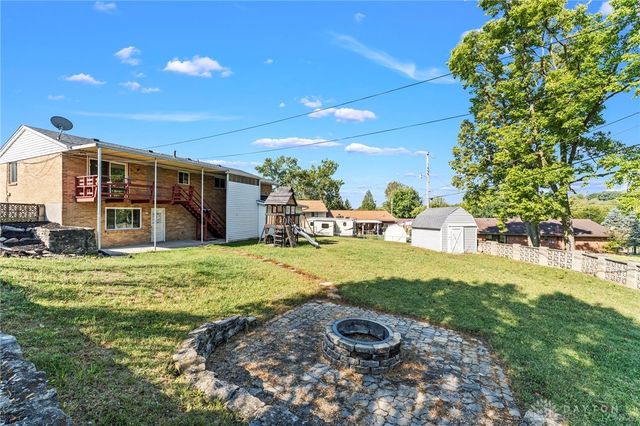 1805 Kathy Lane, Miamisburg, OH 45342