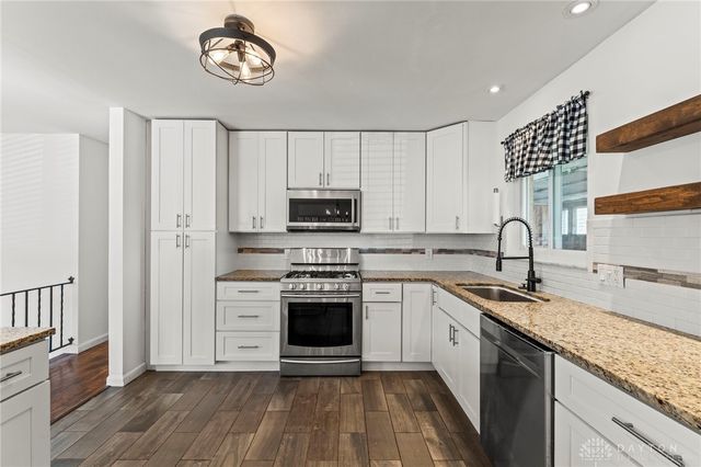 1805 Kathy Lane, Miamisburg, OH 45342