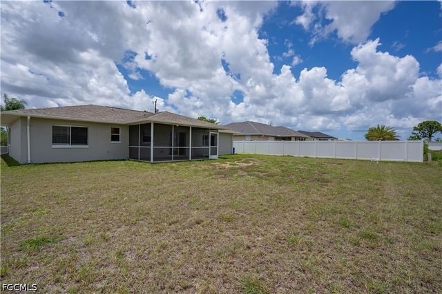 1601 NW 16th TER, Cape Coral, FL 33993