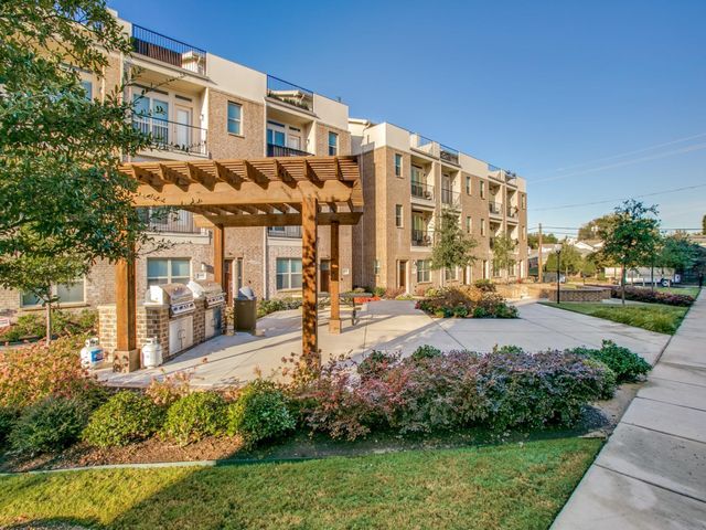 1303 Palm Canyon Drive, Dallas, TX 75204