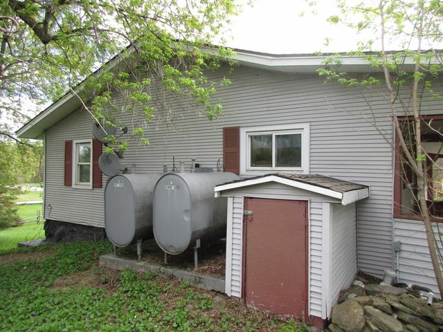 159 VT Route 105, Sheldon, VT 05483