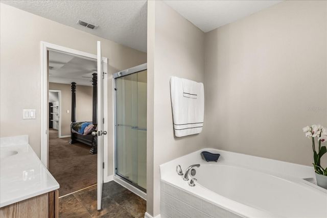 5736 ROYAL HILLS CIRCLE, Winter Haven, FL 33881