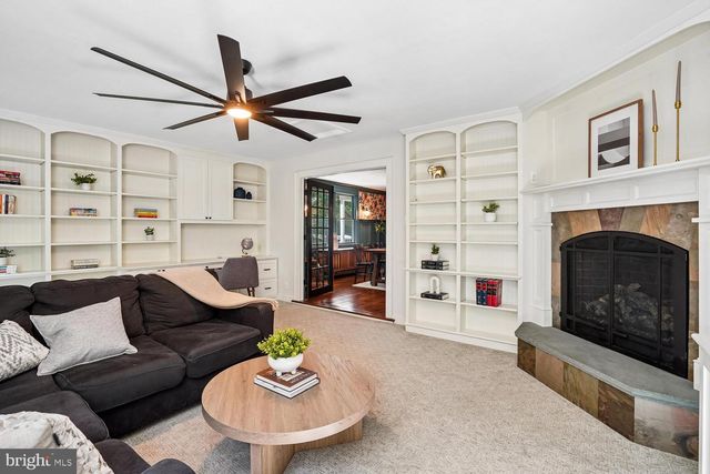 2953 STRATHMEADE ST, Falls Church, VA 22042