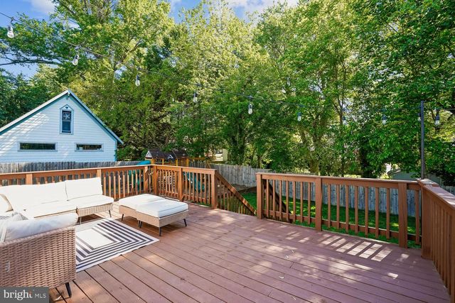 2953 STRATHMEADE ST, Falls Church, VA 22042