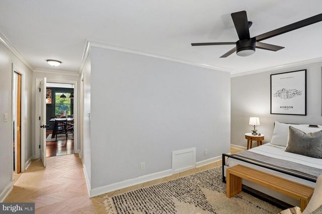 2953 STRATHMEADE ST, Falls Church, VA 22042