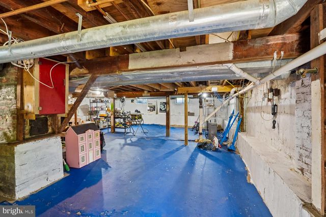 2953 STRATHMEADE ST, Falls Church, VA 22042