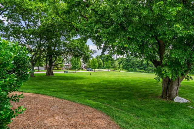 9517 Wexcroft Dr, Brentwood, TN 37027