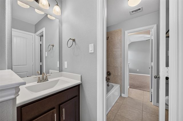 17911 Shadow Oak Drive, Cypress, TX 77429