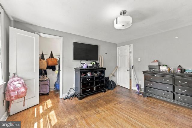 1047 STRATFORD RD, Glenolden, PA 19036