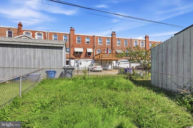 1047 STRATFORD RD, Glenolden, PA 19036