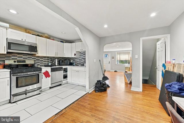 1047 STRATFORD RD, Glenolden, PA 19036