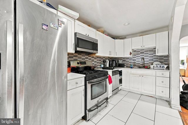 1047 STRATFORD RD, Glenolden, PA 19036