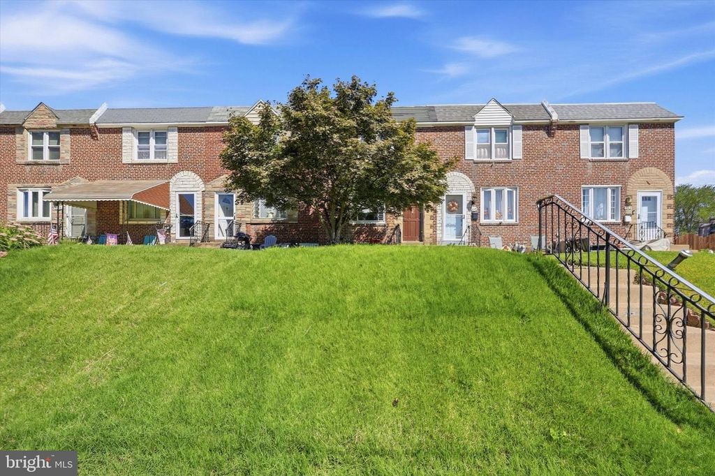 1047 STRATFORD RD, Glenolden, PA 19036
