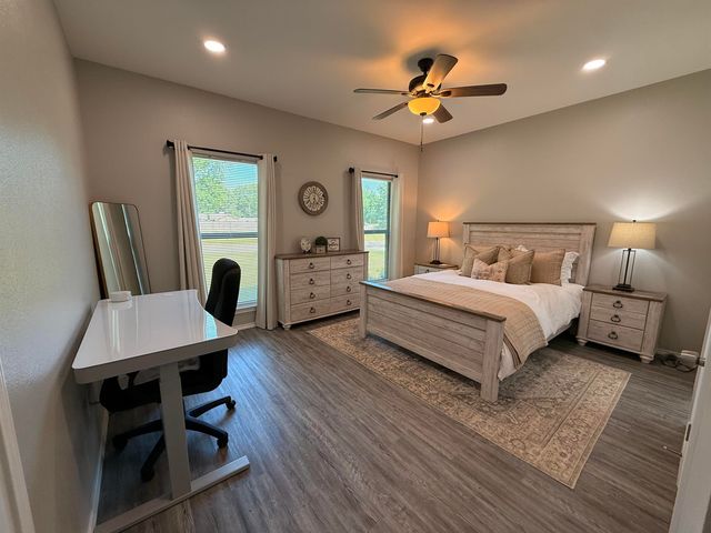 711 Leftwich St, Mount Vernon, TX 75457