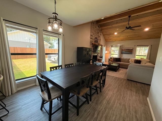 711 Leftwich St, Mount Vernon, TX 75457