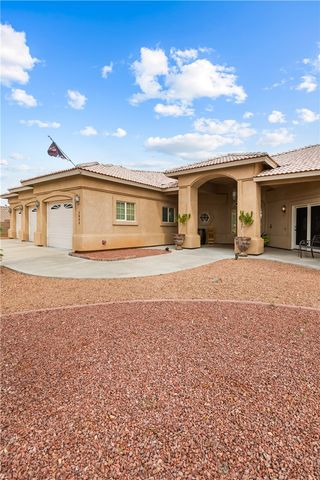 2898 Mountain Trail Road, Kingman, AZ 86401